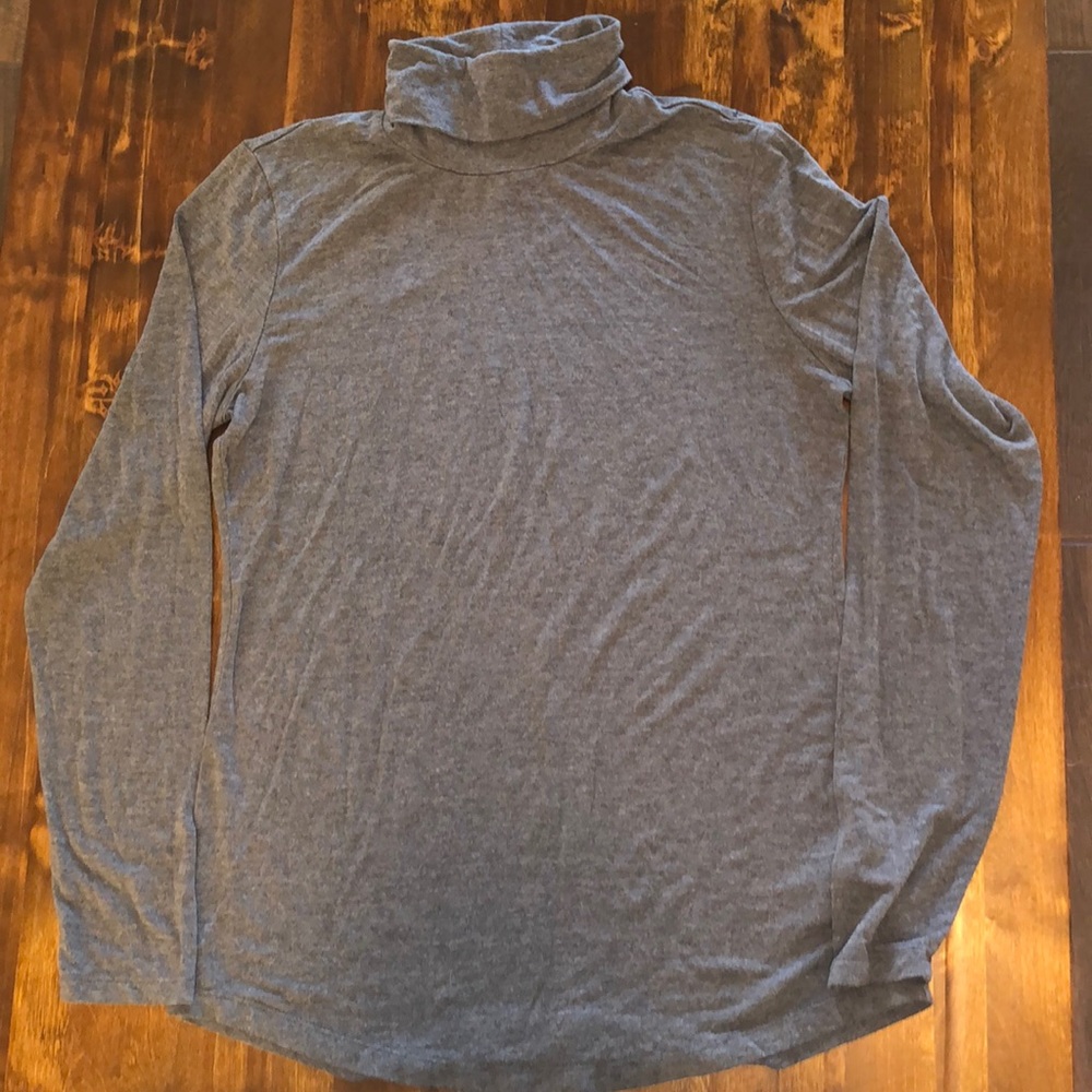 Maison Jules ladies size S grey turtleneck 95% rayon 5% spandex